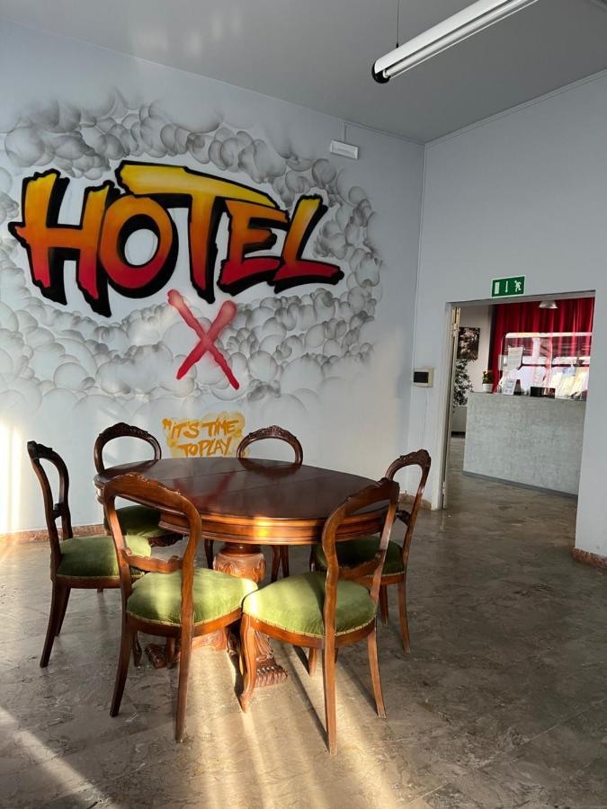 X Hotel Punta Marina Eksteriør billede